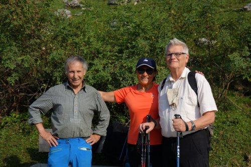Drei Landkreis-Vorsitzende trafen sich hier – Norbert Langosch (Ski-Club Emmering), Gerti Rinck (Skiclub Fürstenfeldbruck), Helmut Becker (TUS Fürstenfeldbruck)